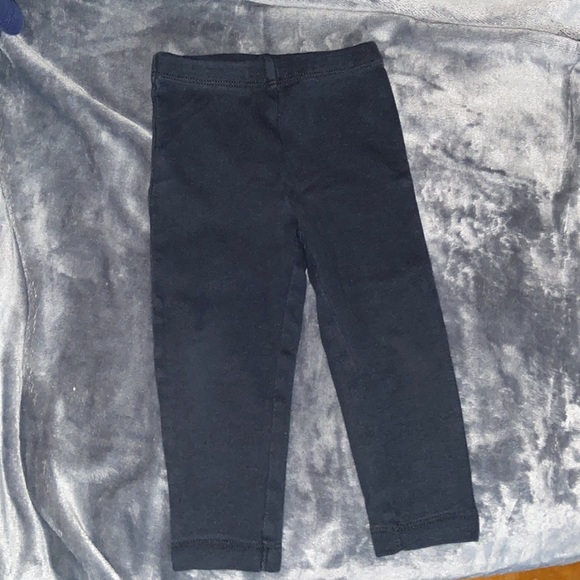 Ralph Lauren Baby Tunic & Carter’s Black Leggings - Picture 4 of 5